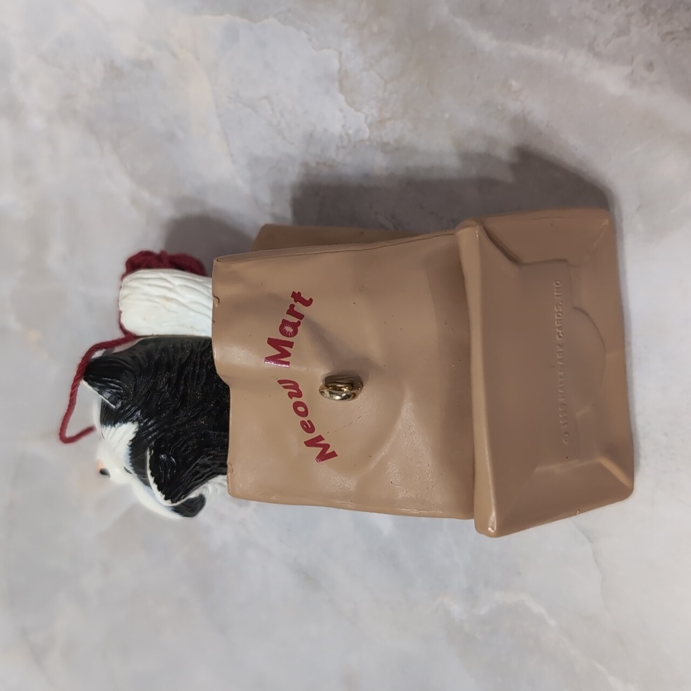 Vintage Hallmark 1990 Keepsake Cat Ornament Meow Mart - Kitty In Bag Yarn Play - Picture 3 of 7